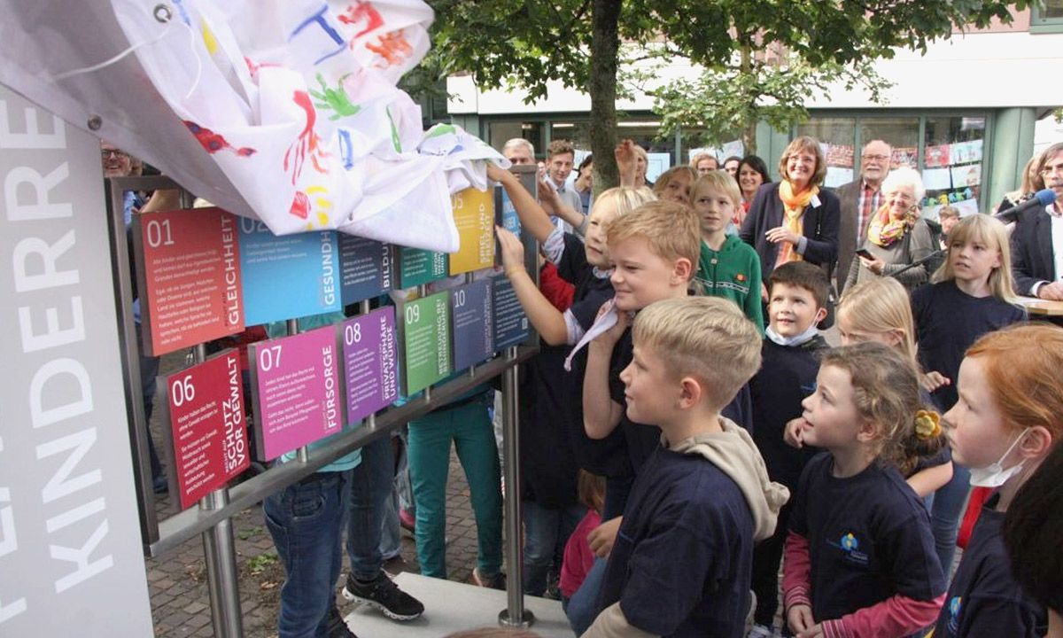 Einweihung Platz der Kinderrechte